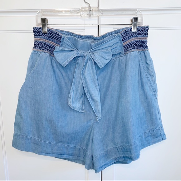 Anthropologie | Aloha Tie-Front Shorts Chambray Paper Bag Waist Medium - Picture 2 of 15